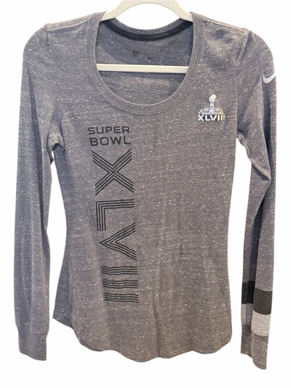 Nike Women's Gray Heather Super Bowl XLVIII Long Sleeve Tee Large
